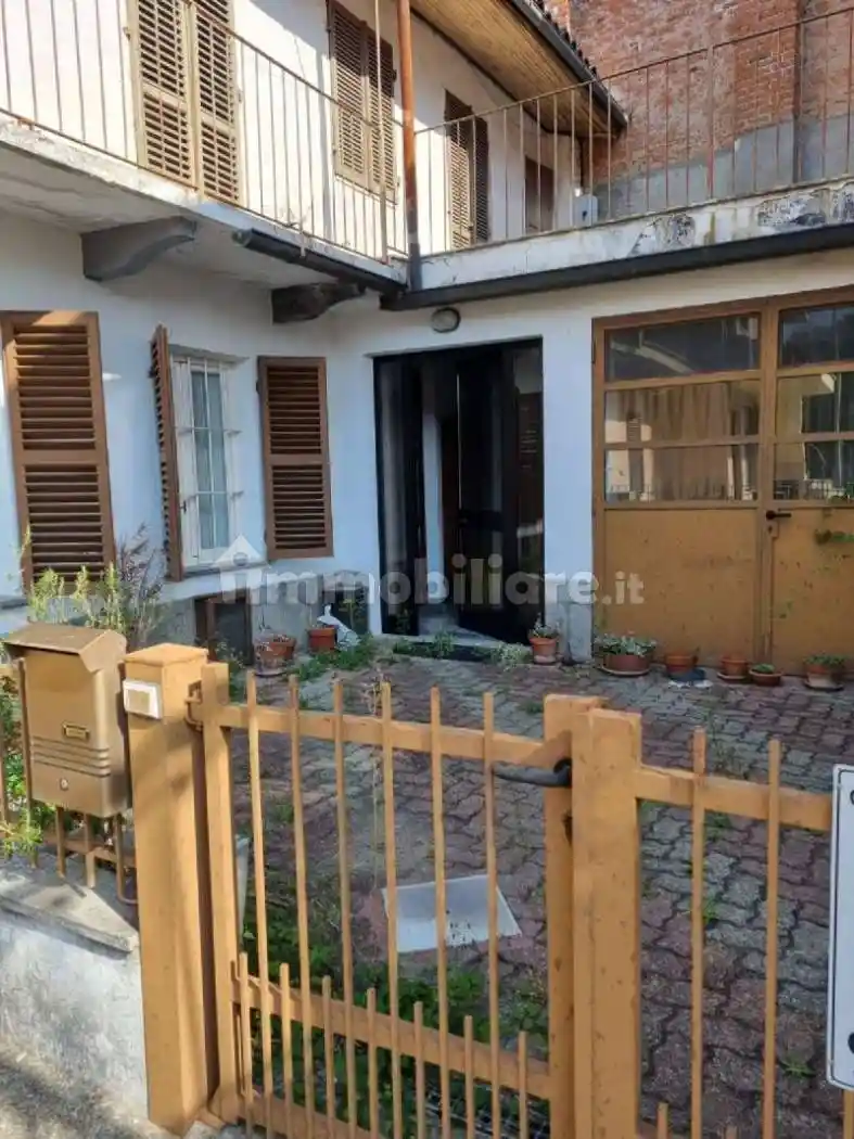 Casa indipendente in vendita a Sciolze