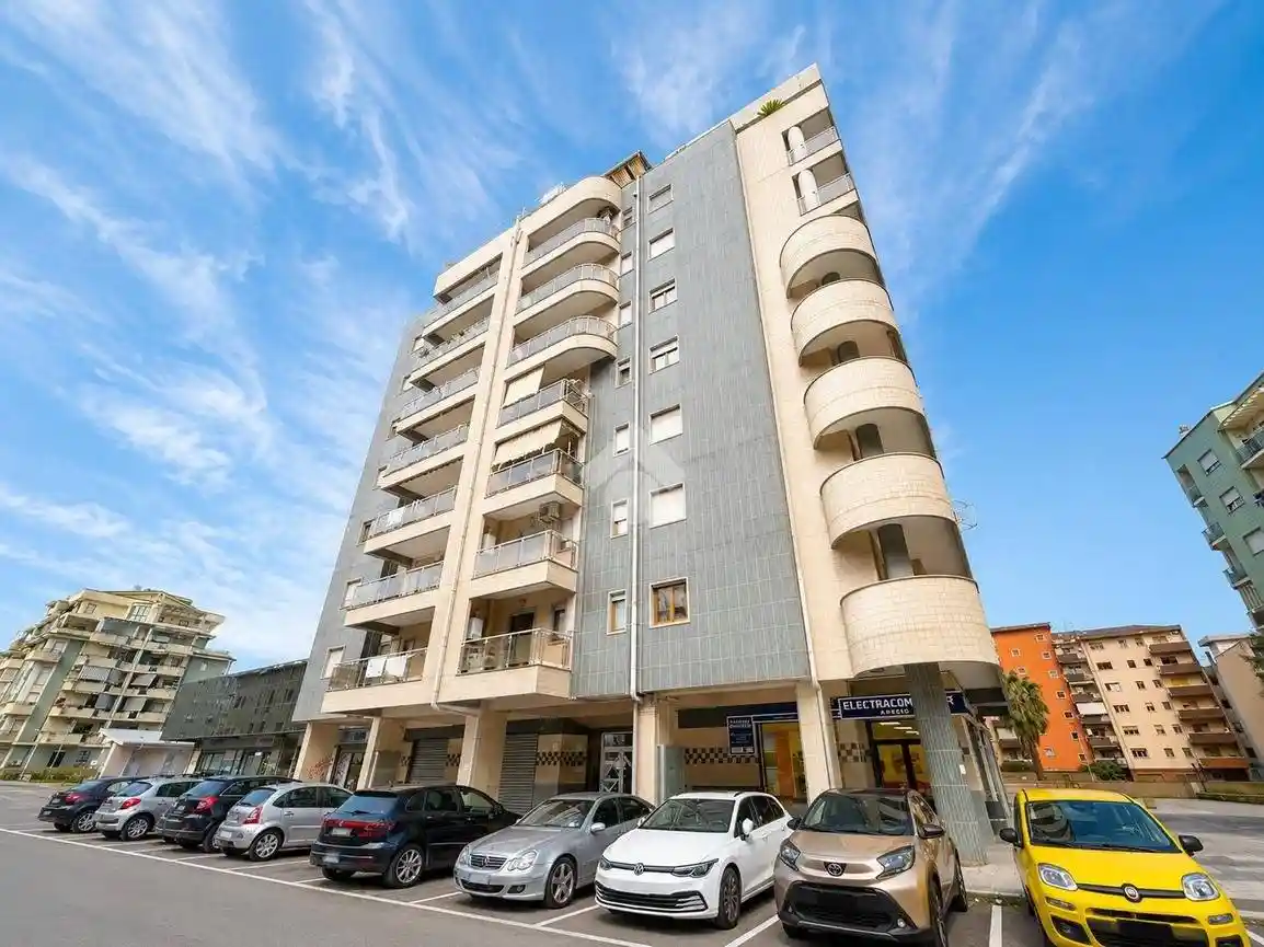 Appartamento in vendita a Cosenza