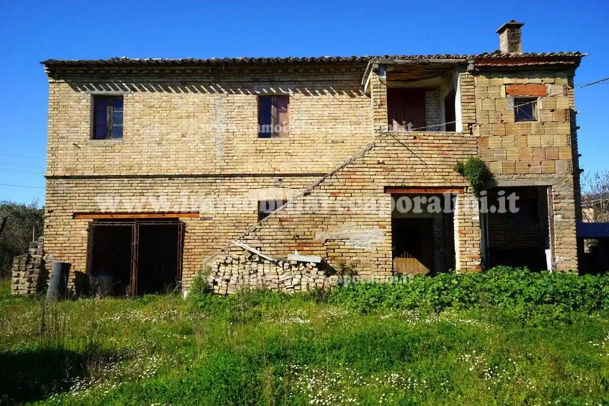 Rustico - Casale in vendita a Recanati
