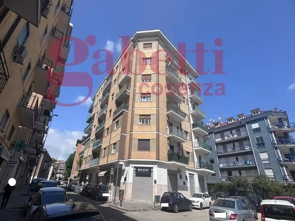 Appartamento in vendita a Cosenza