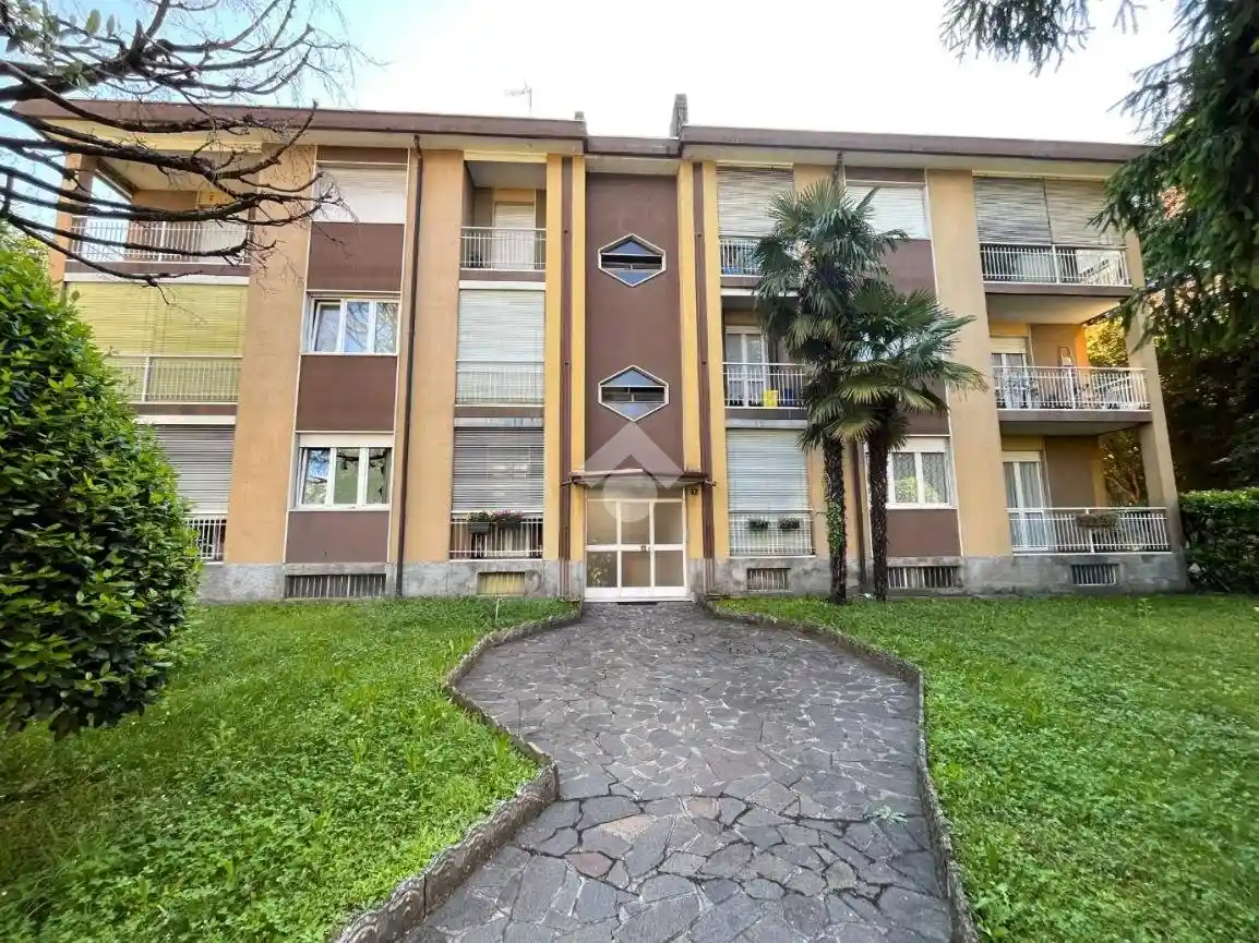 Appartamento in affitto a Lecco