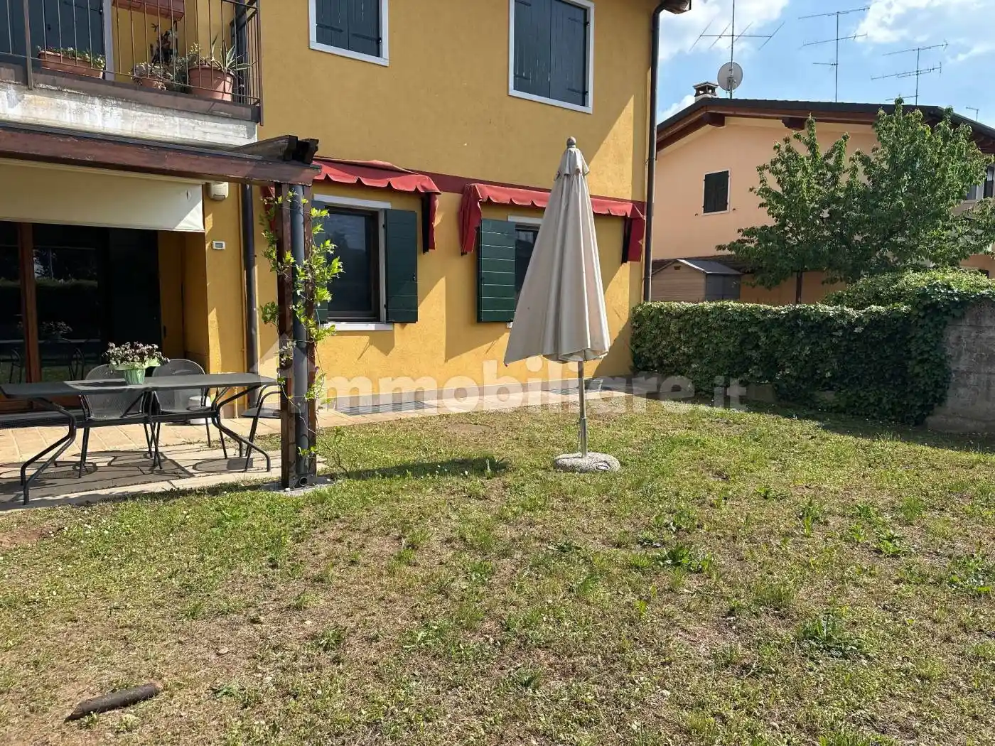 Appartamento in affitto a Castelnuovo del Garda