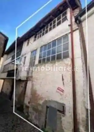 Casa indipendente in vendita a Ballabio