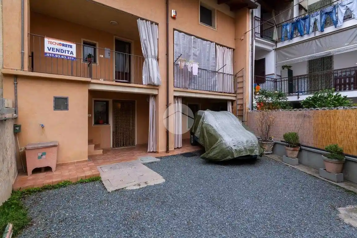 Casa indipendente in vendita a Giaveno