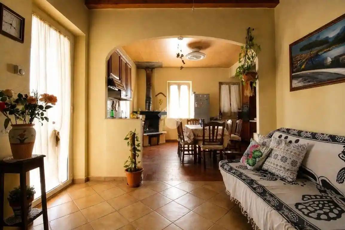 Appartamento in vendita a Loreto