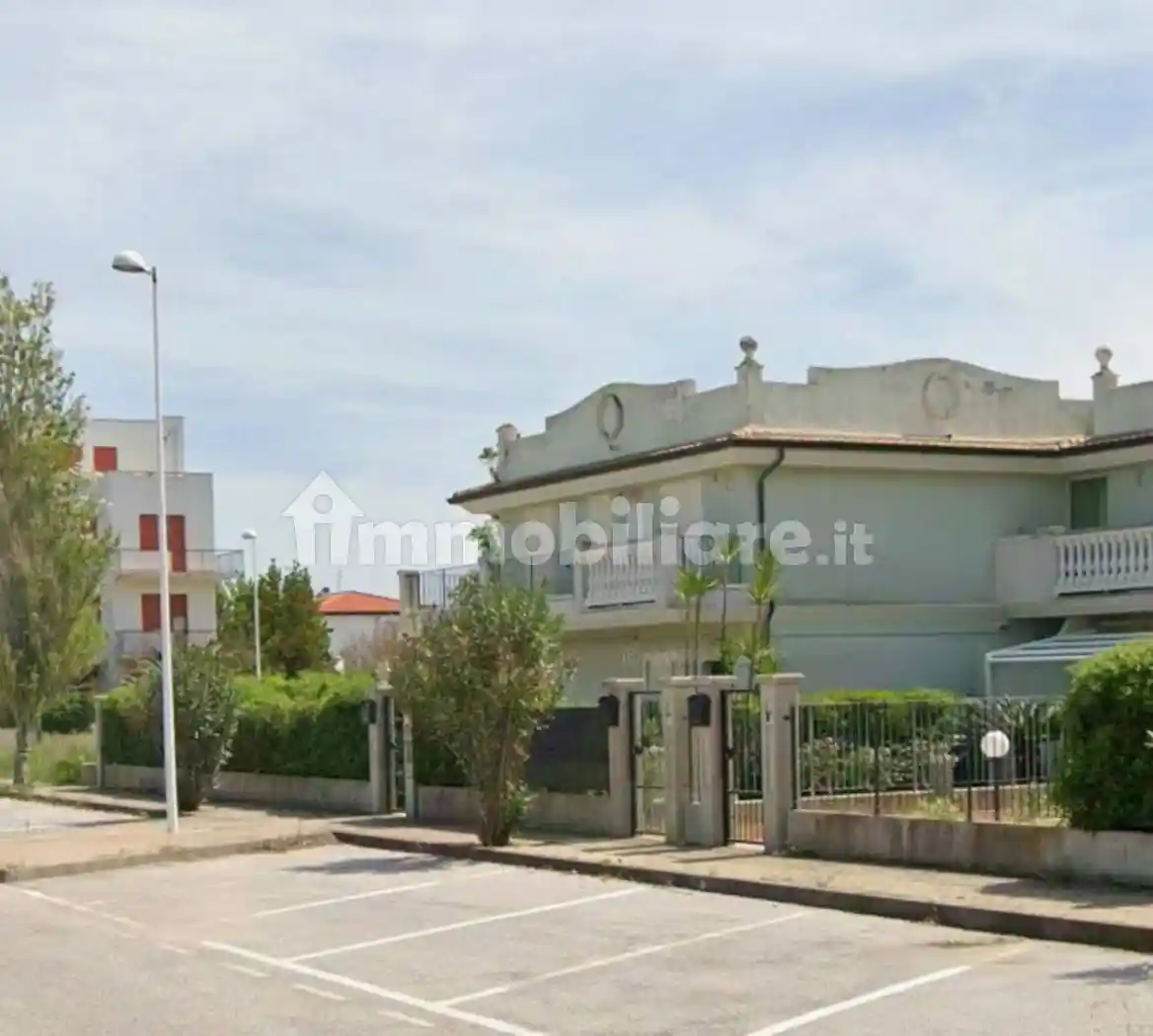Appartamento in vendita a Montenero di Bisaccia