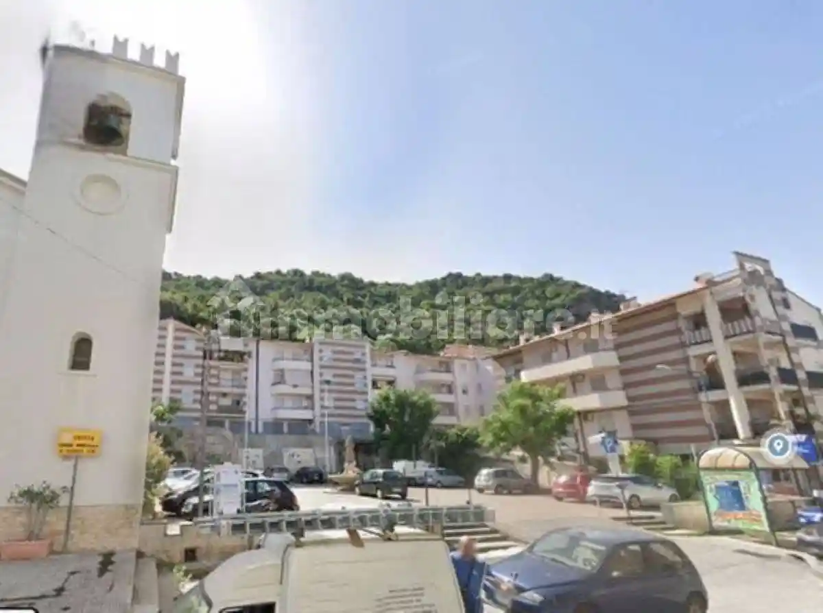 Appartamento in vendita a Piraino