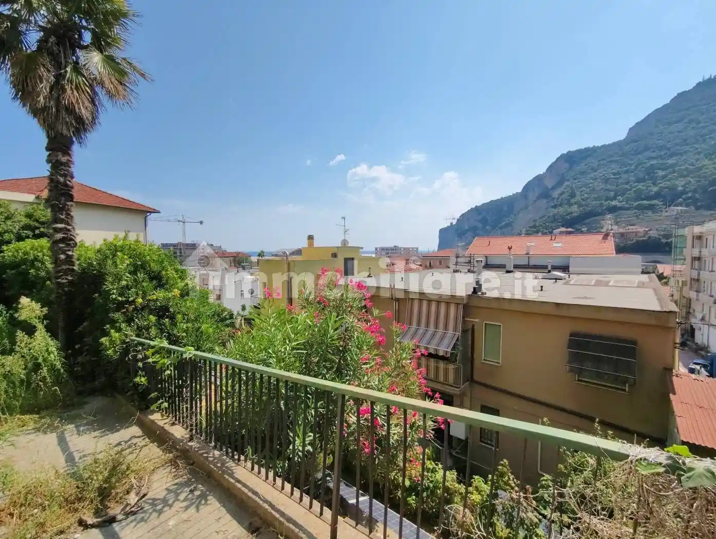Appartamento in vendita a Finale Ligure