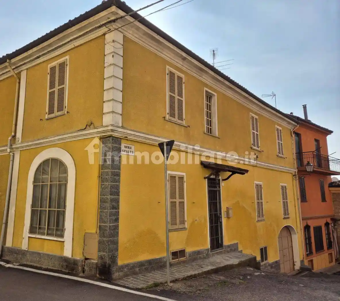Casa indipendente in vendita a Lu e Cuccaro Monferrato