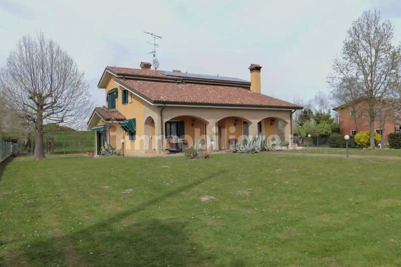 Villa - foto 2