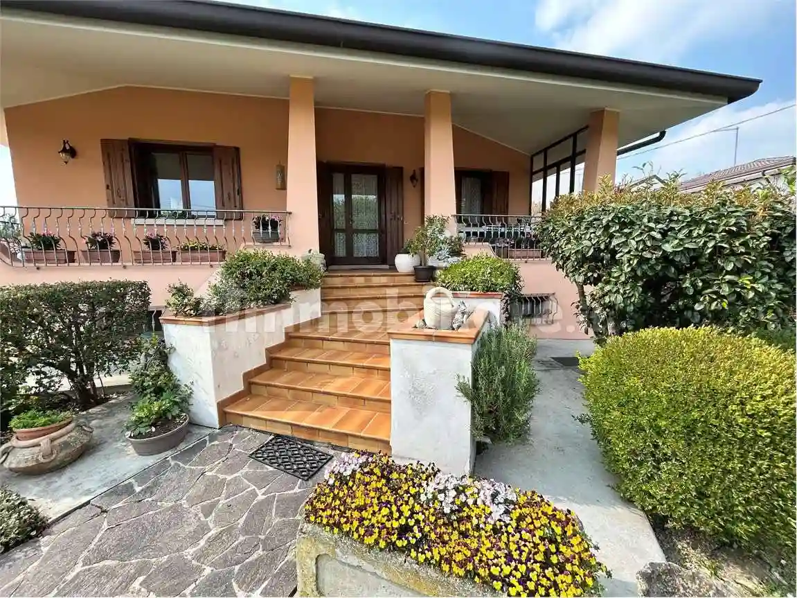 Villa - foto 3