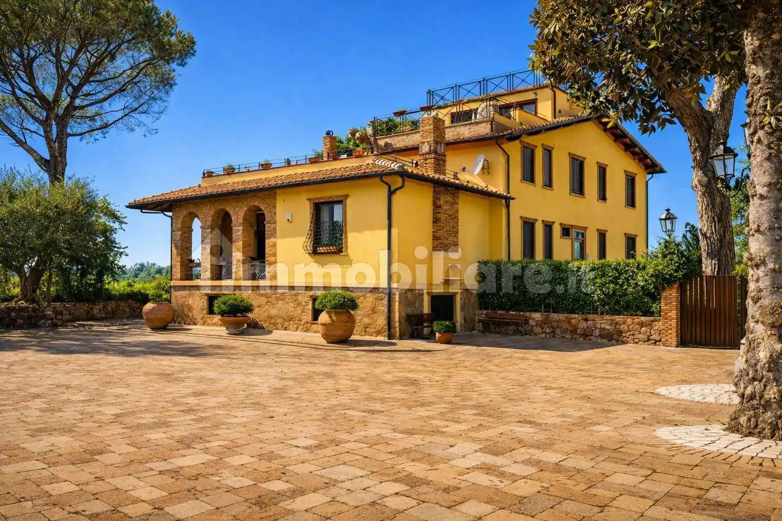 Villa in vendita a Ariccia