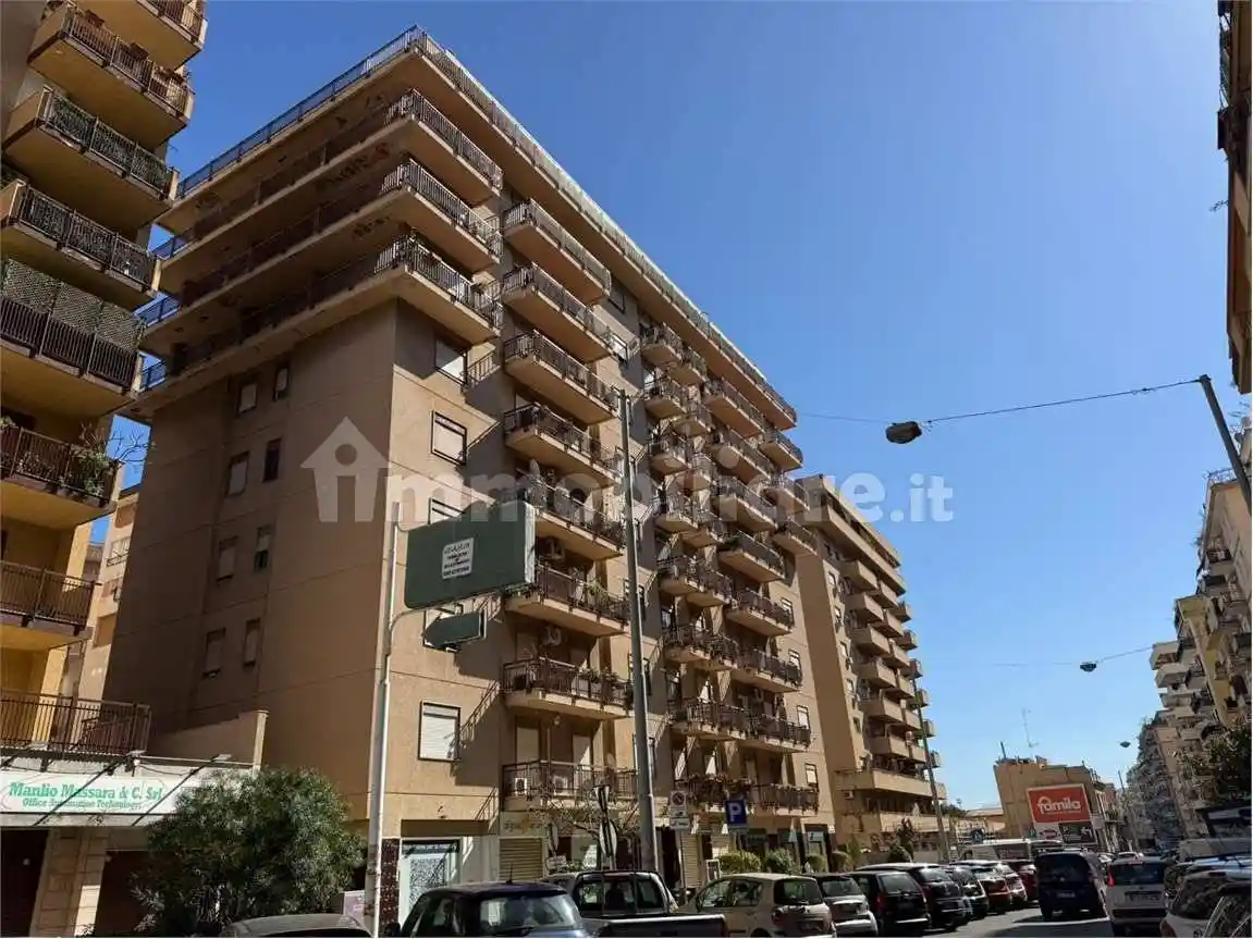 Appartamento in vendita a Palermo