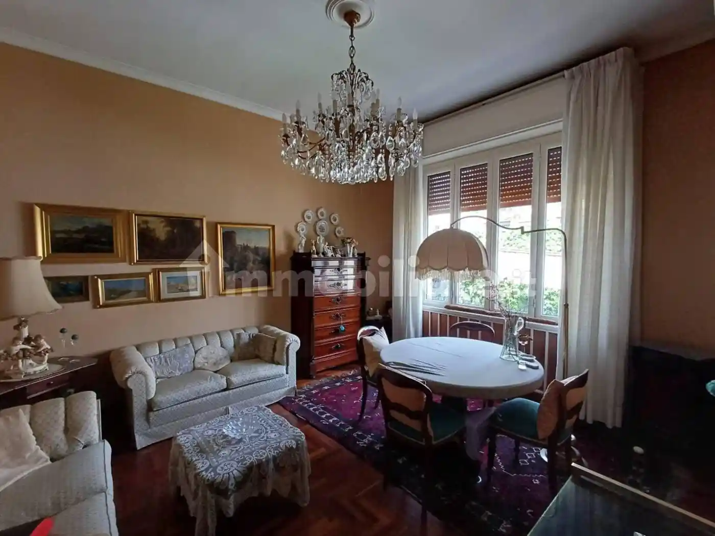 Appartamento in vendita a Napoli