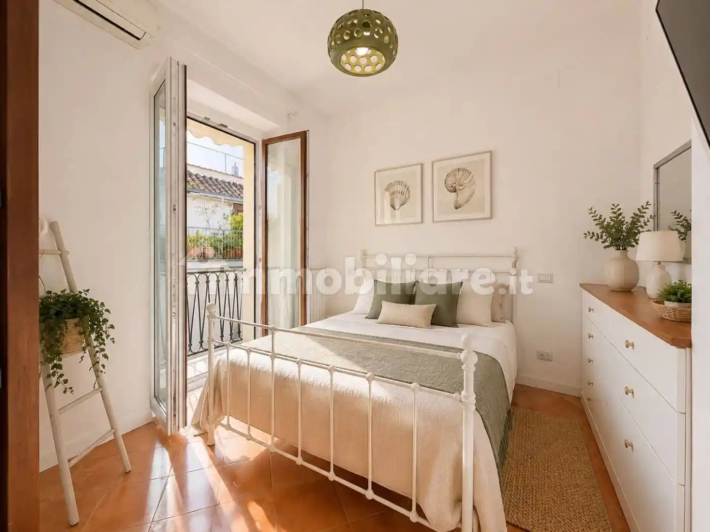 Appartamento in vendita a Salerno