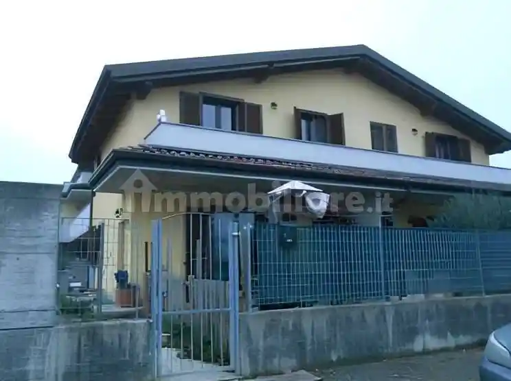 Appartamento in vendita a Pozzo d'Adda