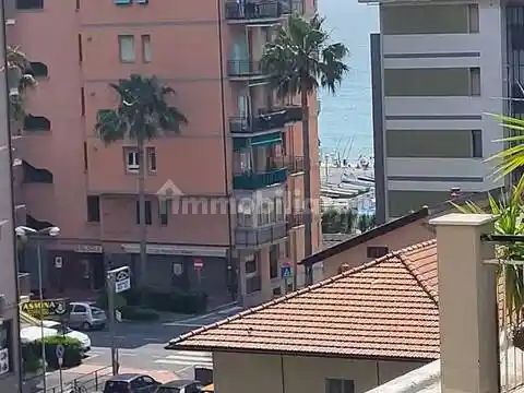 Appartamento in vendita a Borghetto Santo Spirito