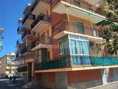 Appartamento in vendita a Borghetto Santo Spirito