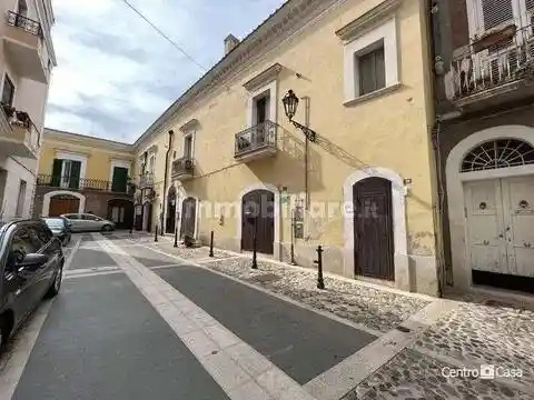 Appartamento in vendita a Lucera