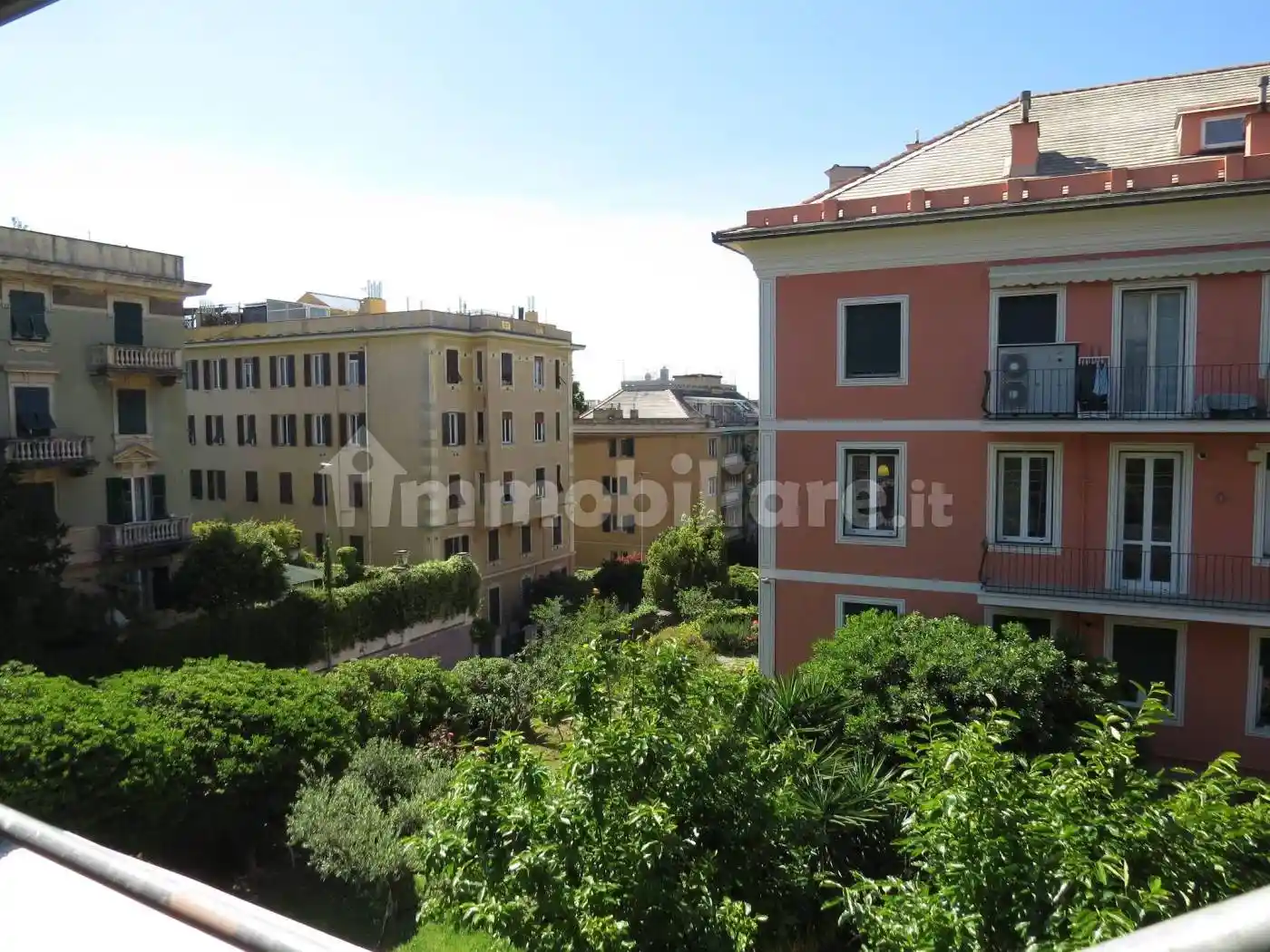 Appartamento in vendita a Genova