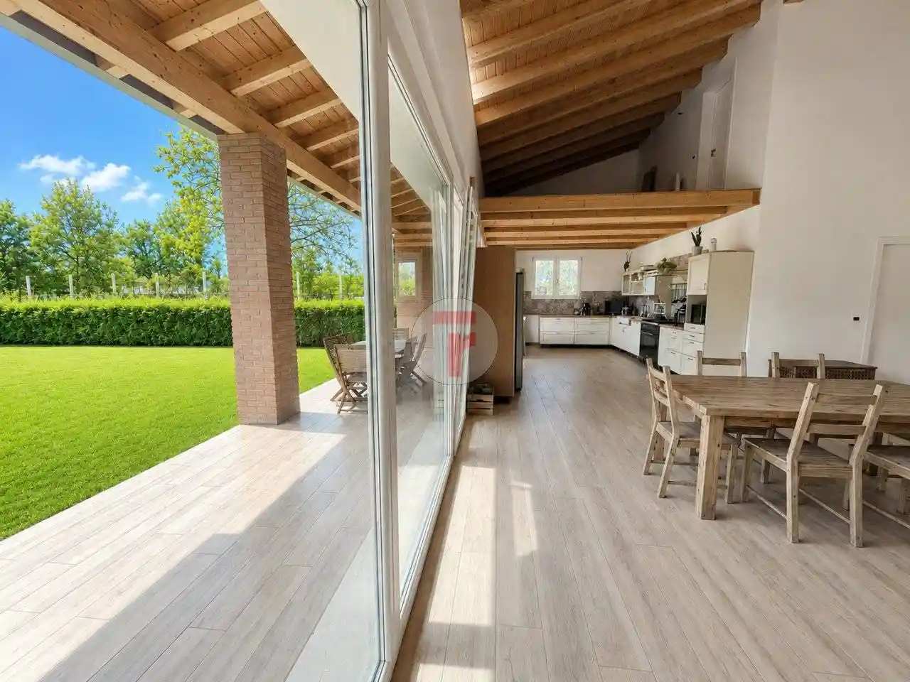 Villa in vendita a Legnaro