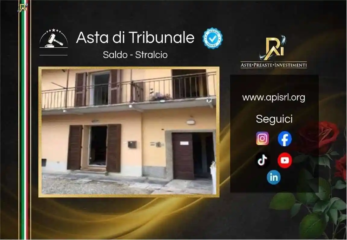 Appartamento in vendita a Gazzada Schianno