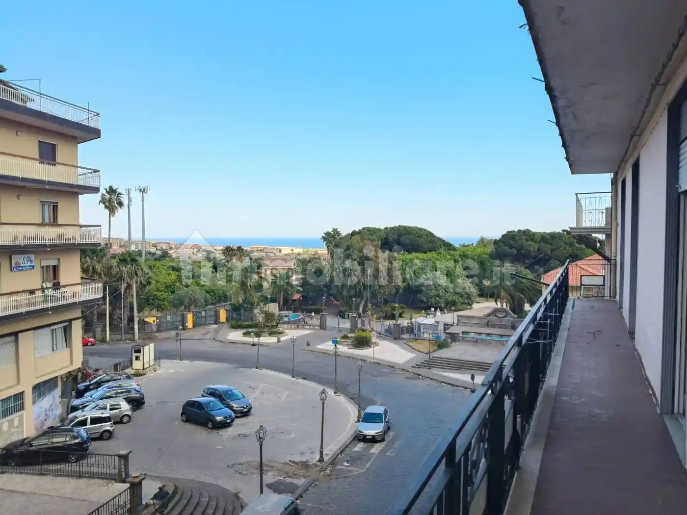 Appartamento in vendita a Aci Catena
