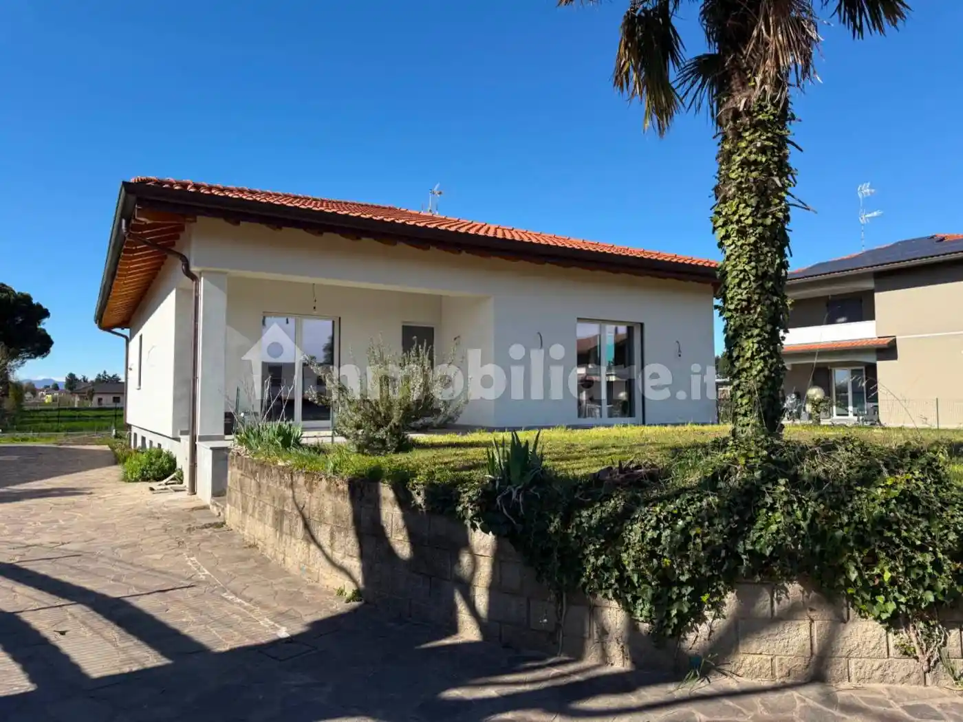 Villa in vendita a Limido Comasco