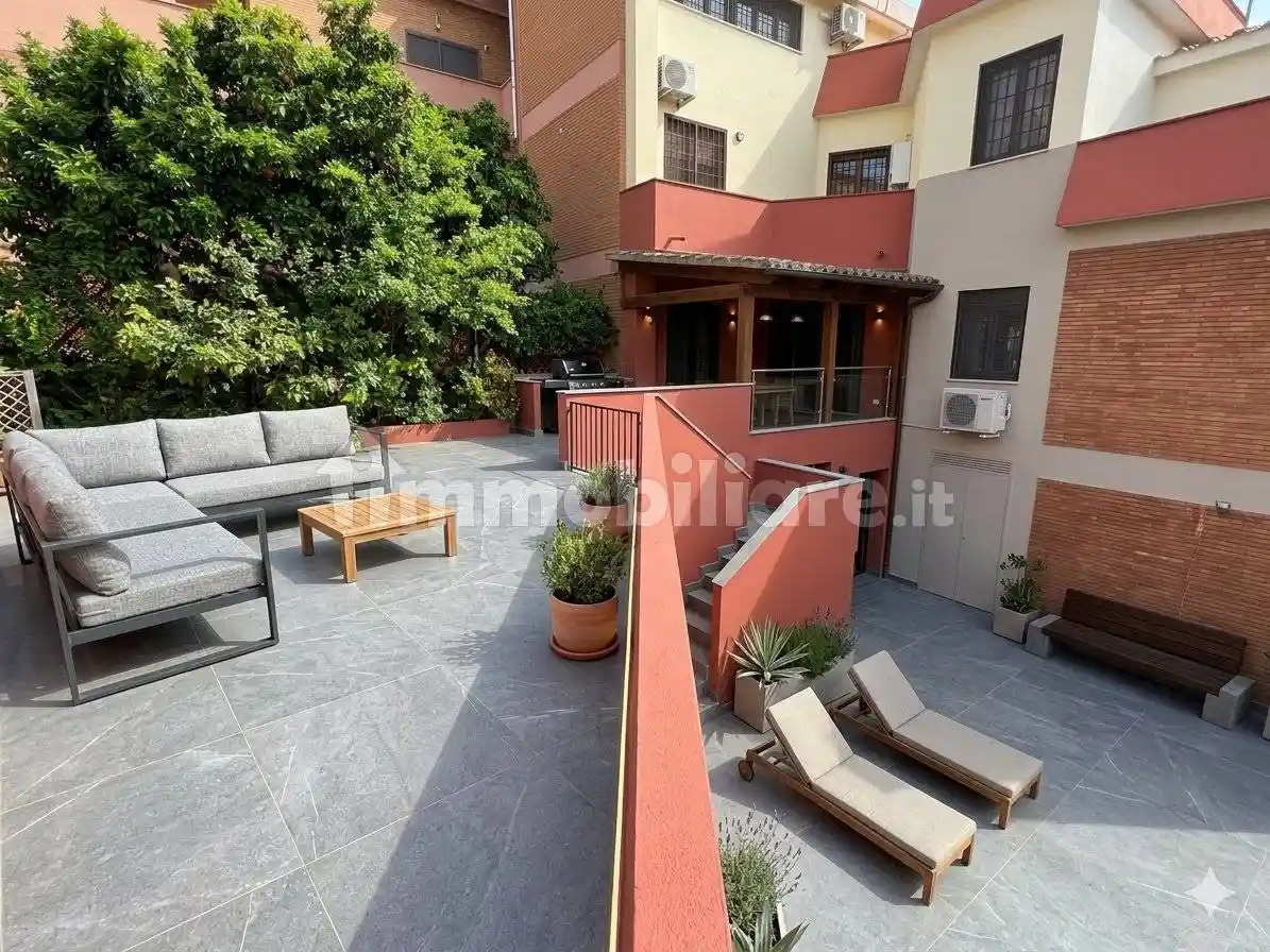 Villa in vendita a Roma