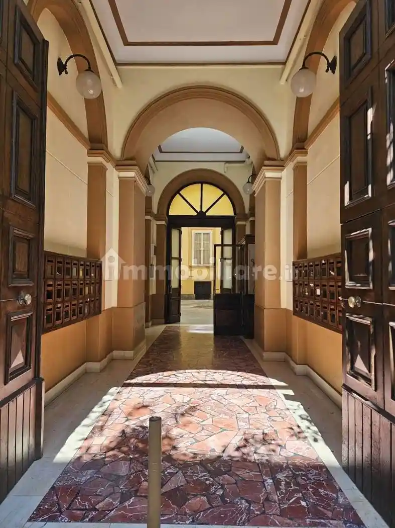 Appartamento in affitto a Napoli
