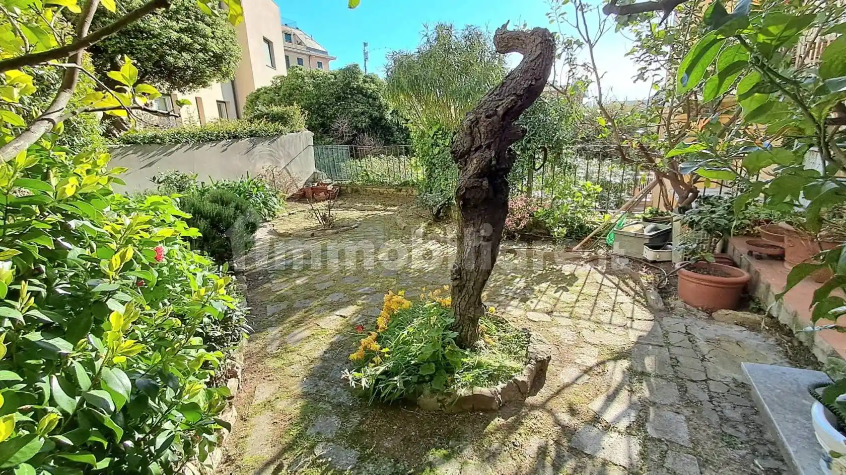 Appartamento in vendita a Genova