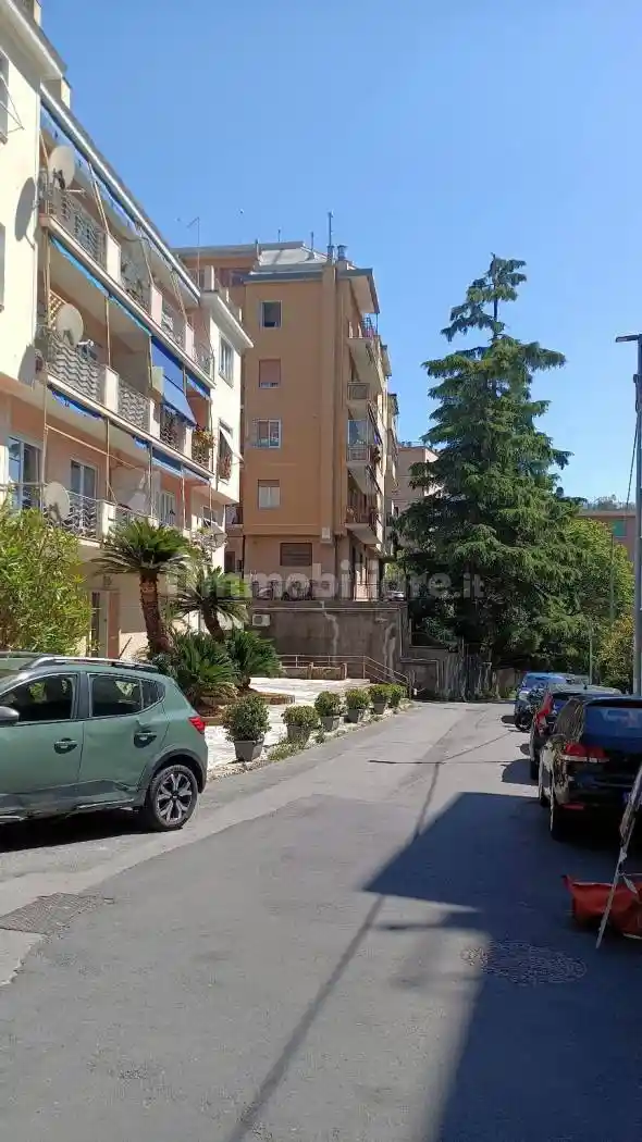 Appartamento in vendita a Genova