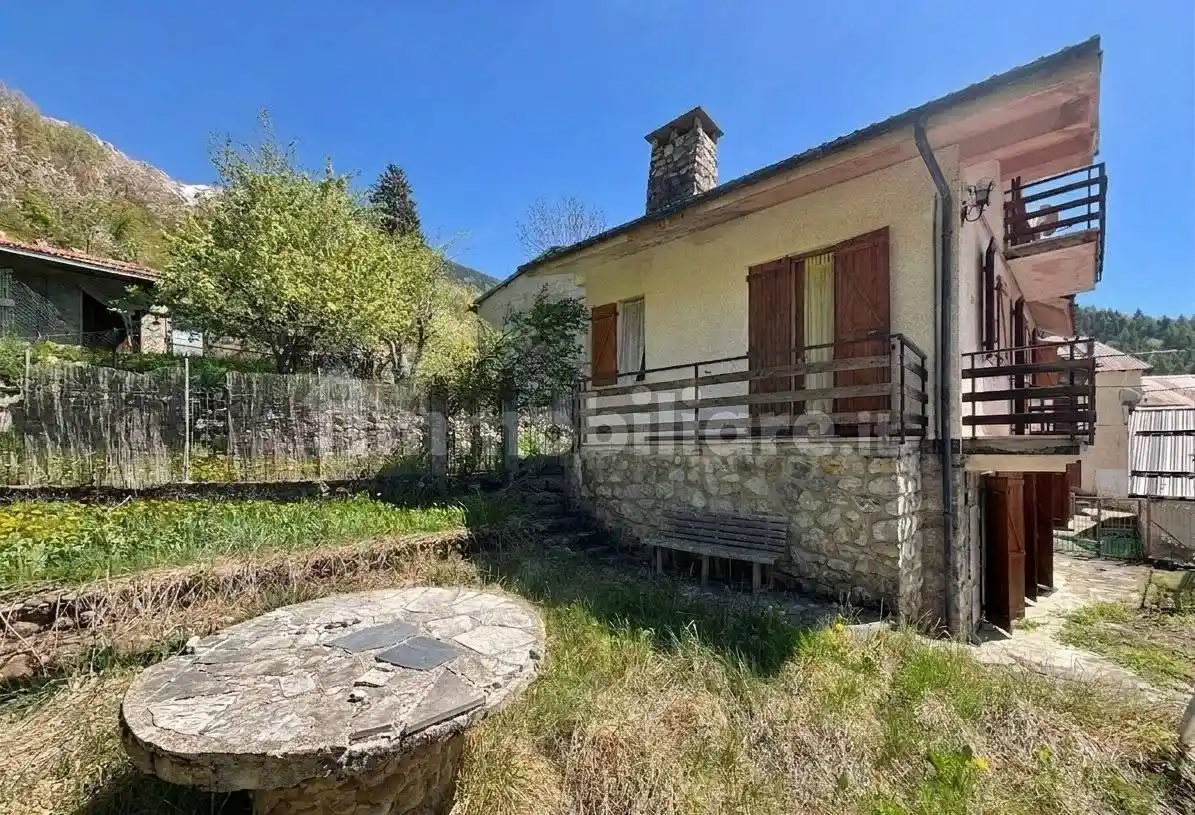 Villa in vendita a Ormea