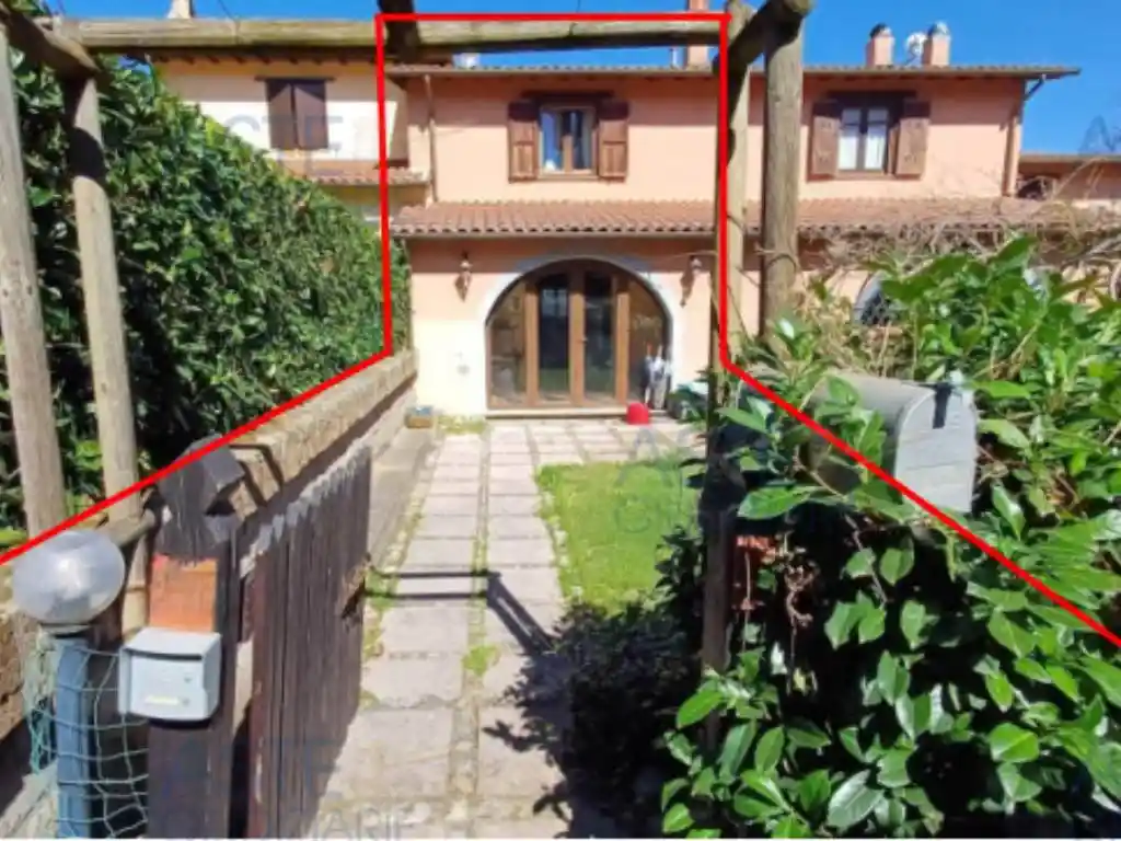 Casa indipendente in vendita a Porano