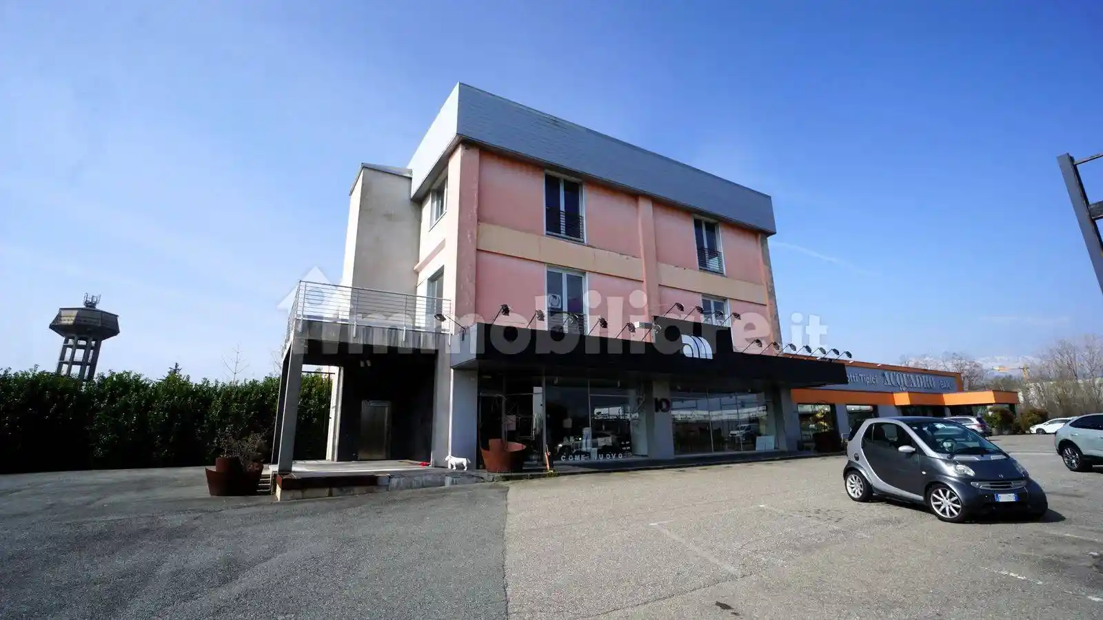 Palazzo - Edificio in vendita a Verrone