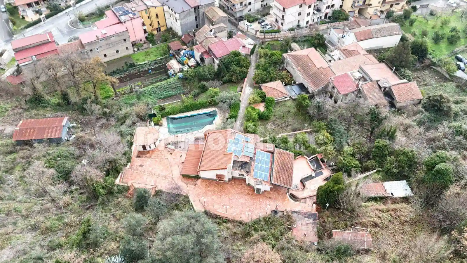 Villa - foto 2