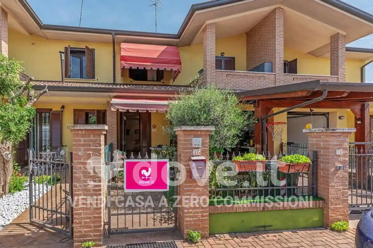 Villa in vendita a Curtatone