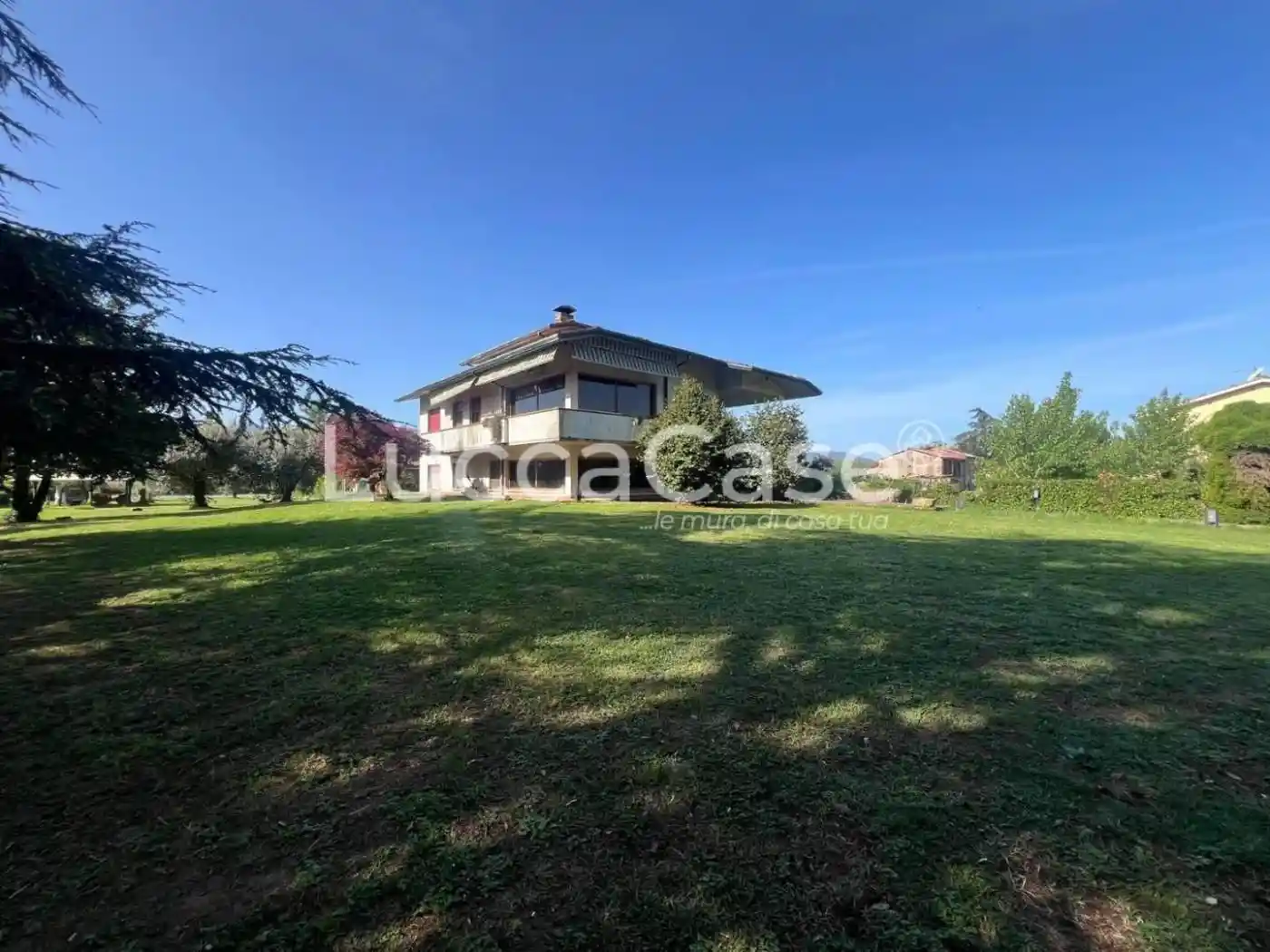 Villa in vendita a Lucca