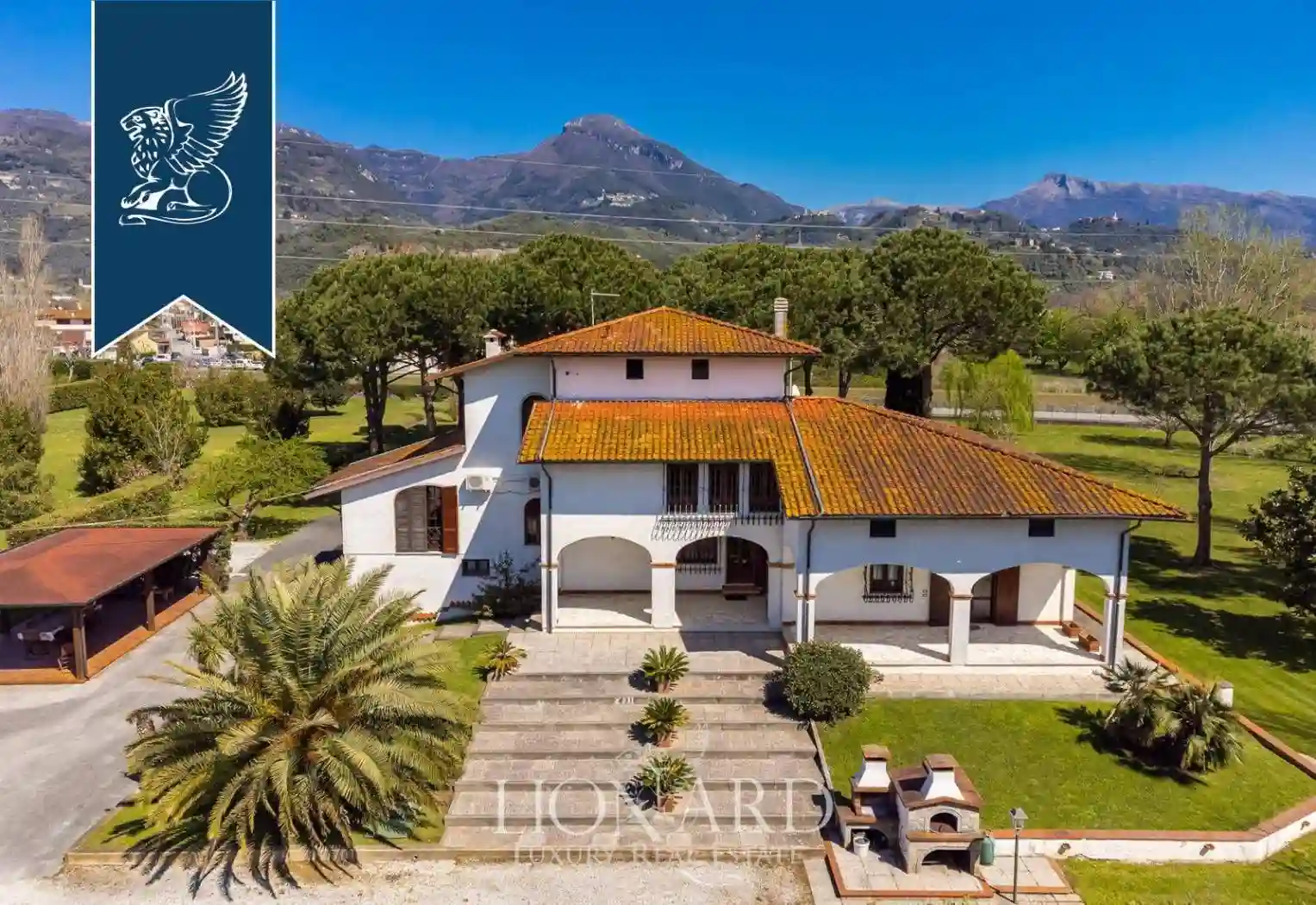 Villa - foto 2
