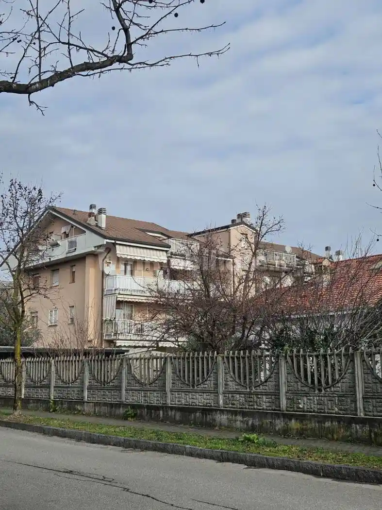 Appartamento in vendita a Desio