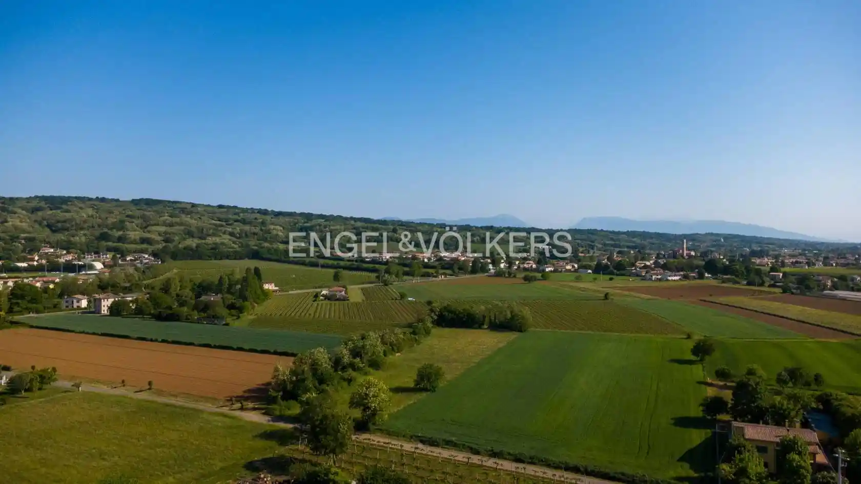 Villa in vendita a Volpago del Montello