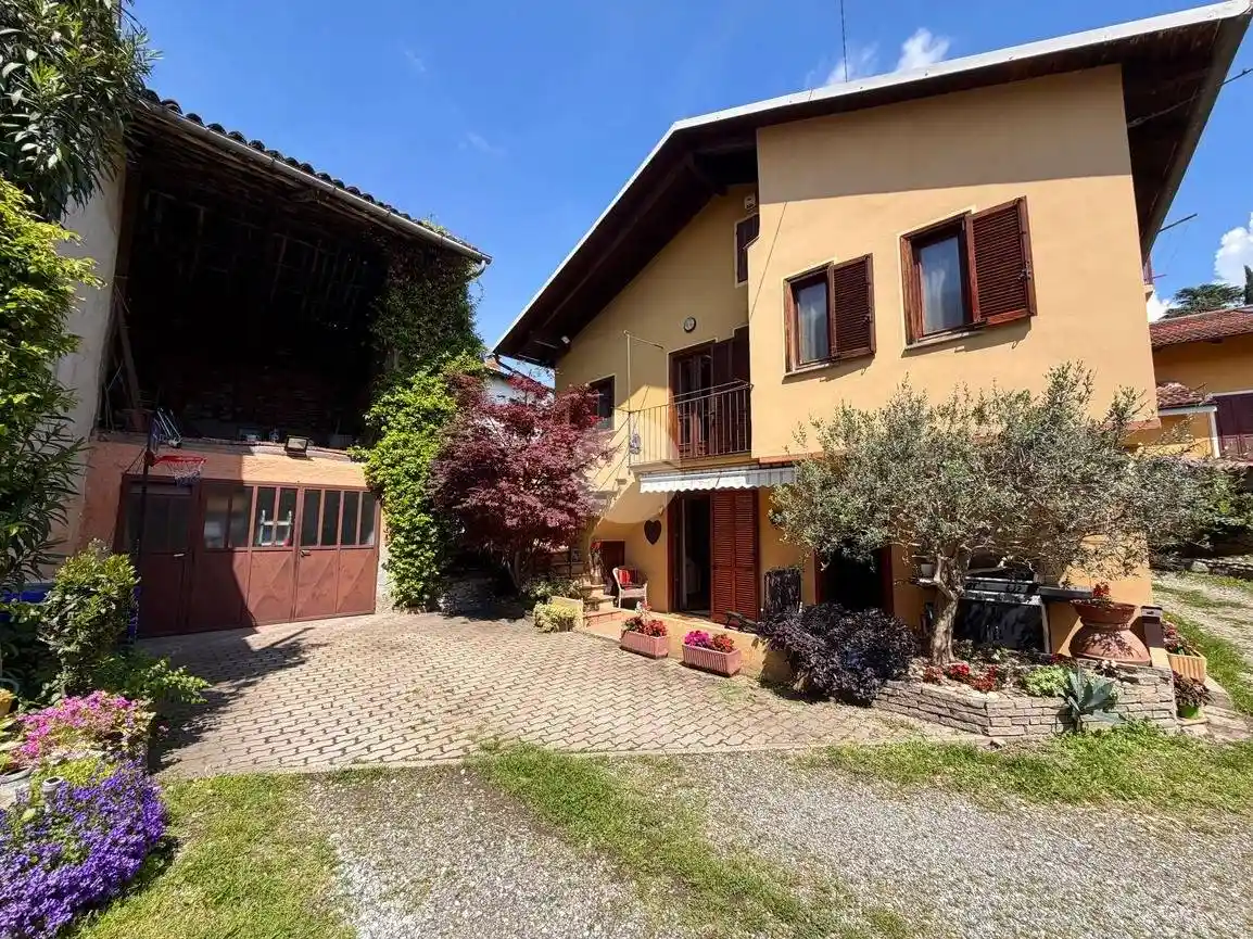 Casa indipendente in vendita a Avigliana