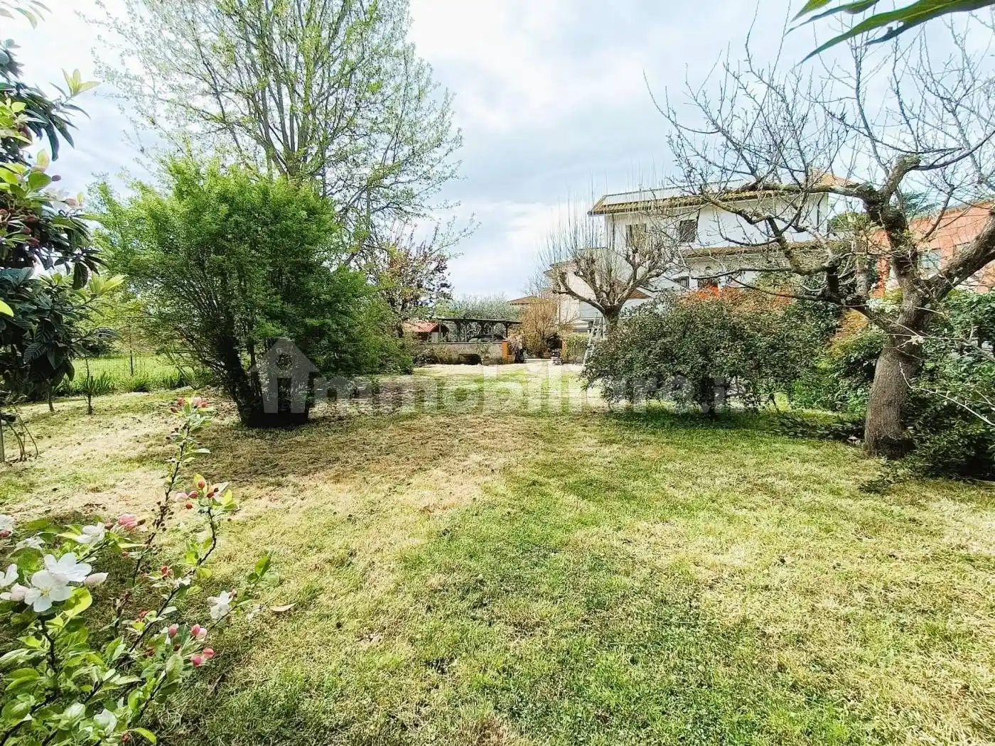 Villa in vendita a Pisa
