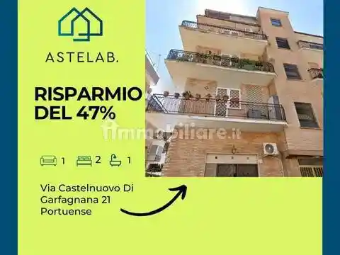 Appartamento in vendita a Roma