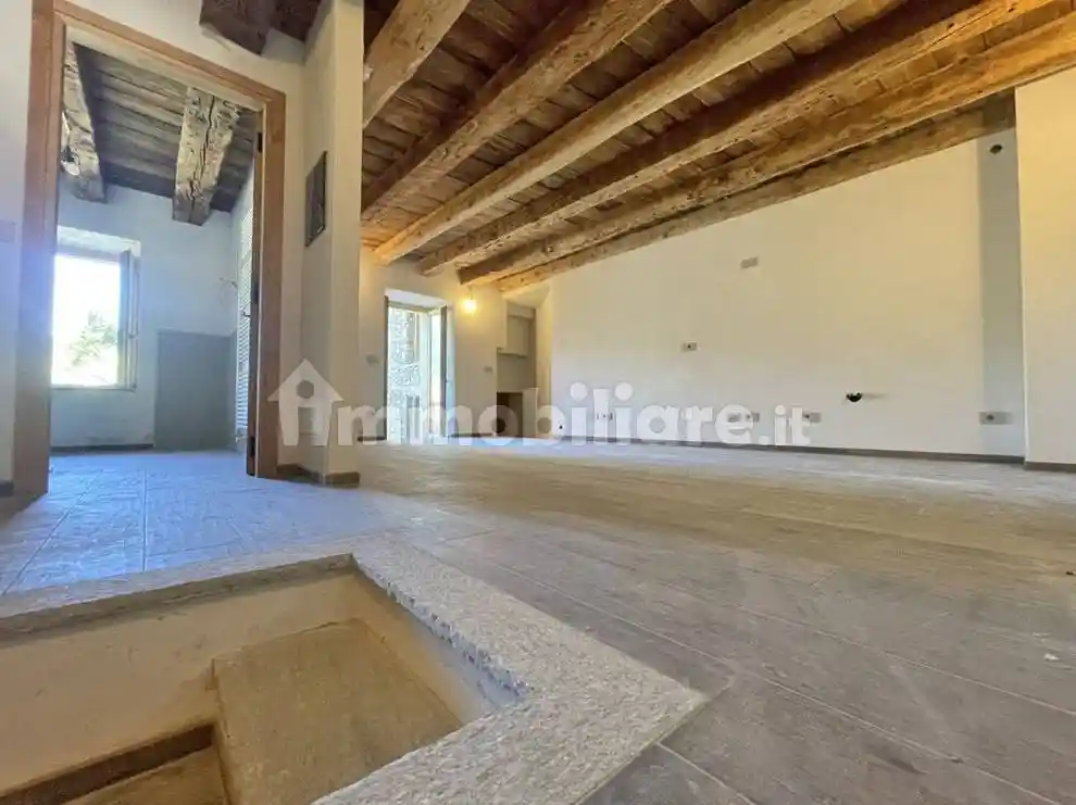Appartamento in vendita a Marmora