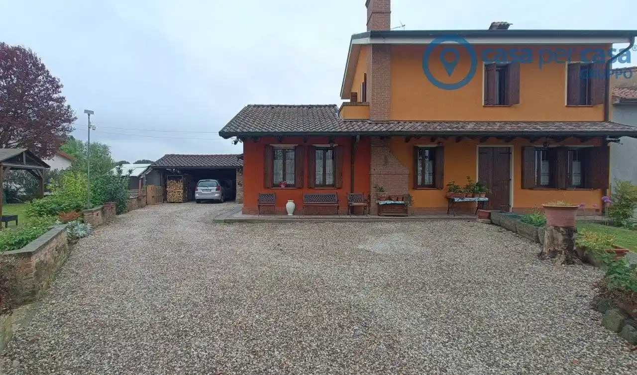 Villa in vendita a Lusia