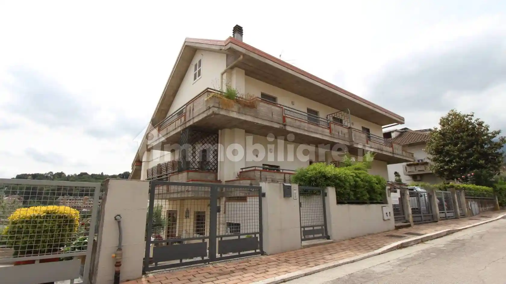 Villetta a schiera in vendita a Folignano