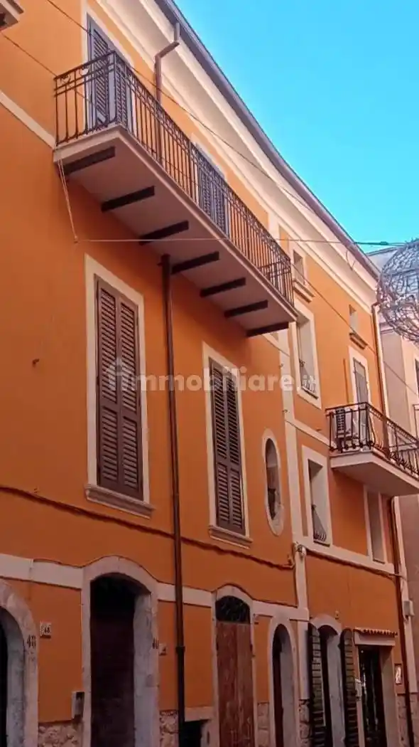 Palazzo - Edificio in vendita a San Donato Val di Comino