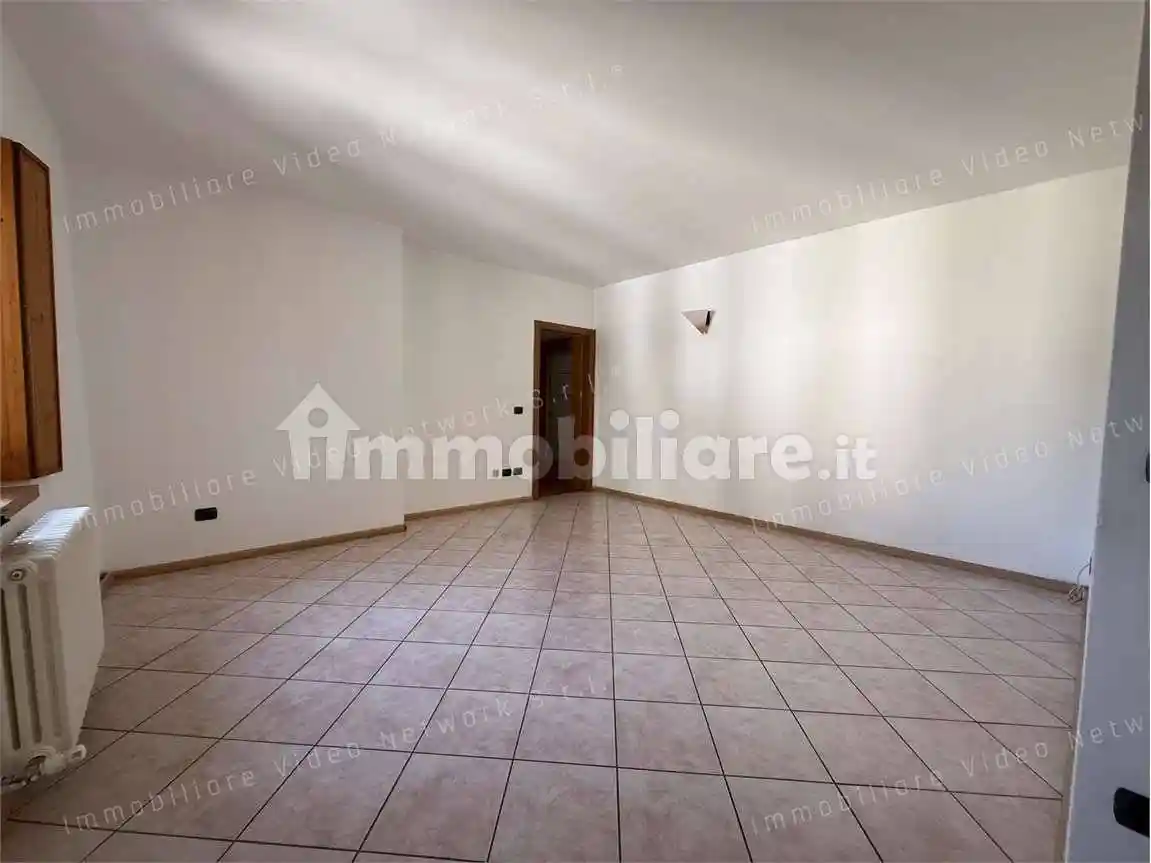 Appartamento in vendita a Vallelaghi