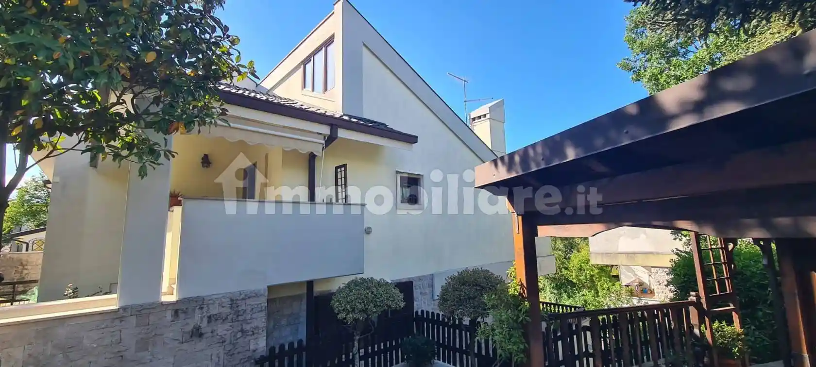 Villa in vendita a Trieste